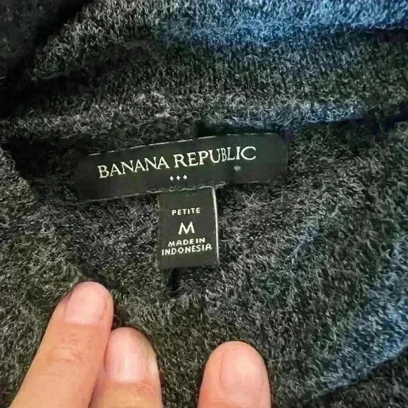 Banana Republic Sweater Dress - Picture 3 of 3